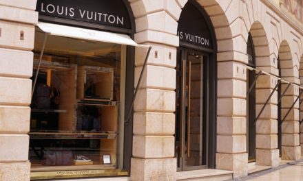 PETA compra ações da Louis Vuitton para acabar com o uso de peles