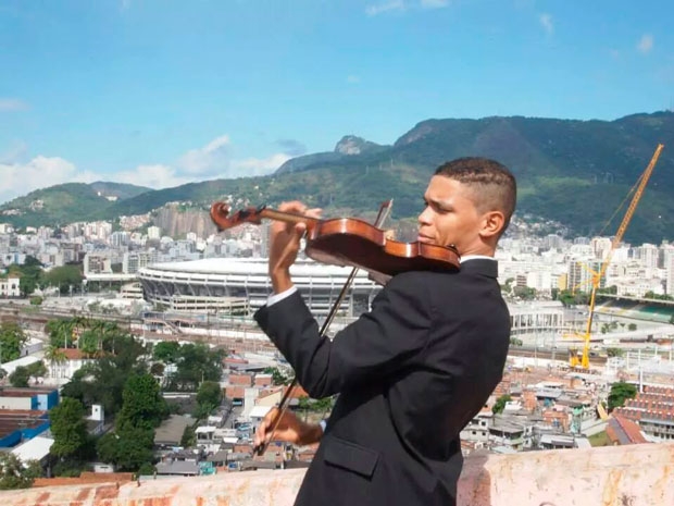 Nathan Amaral foi selecionado para estudar violino na Áustria.
