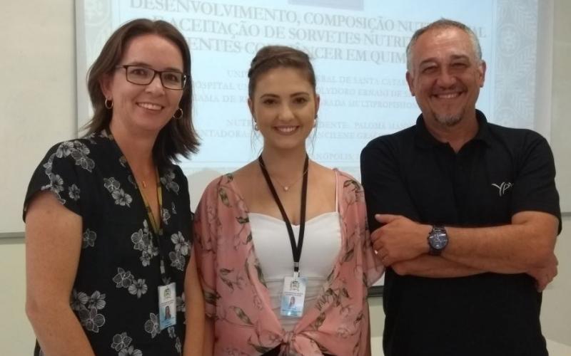 Professora Francilene Kunradi Vieira, nutricionista Paloma Mannes e Marcelo Kuerten Baracuhy, da YPY Sorvetes. Foto Reprodução